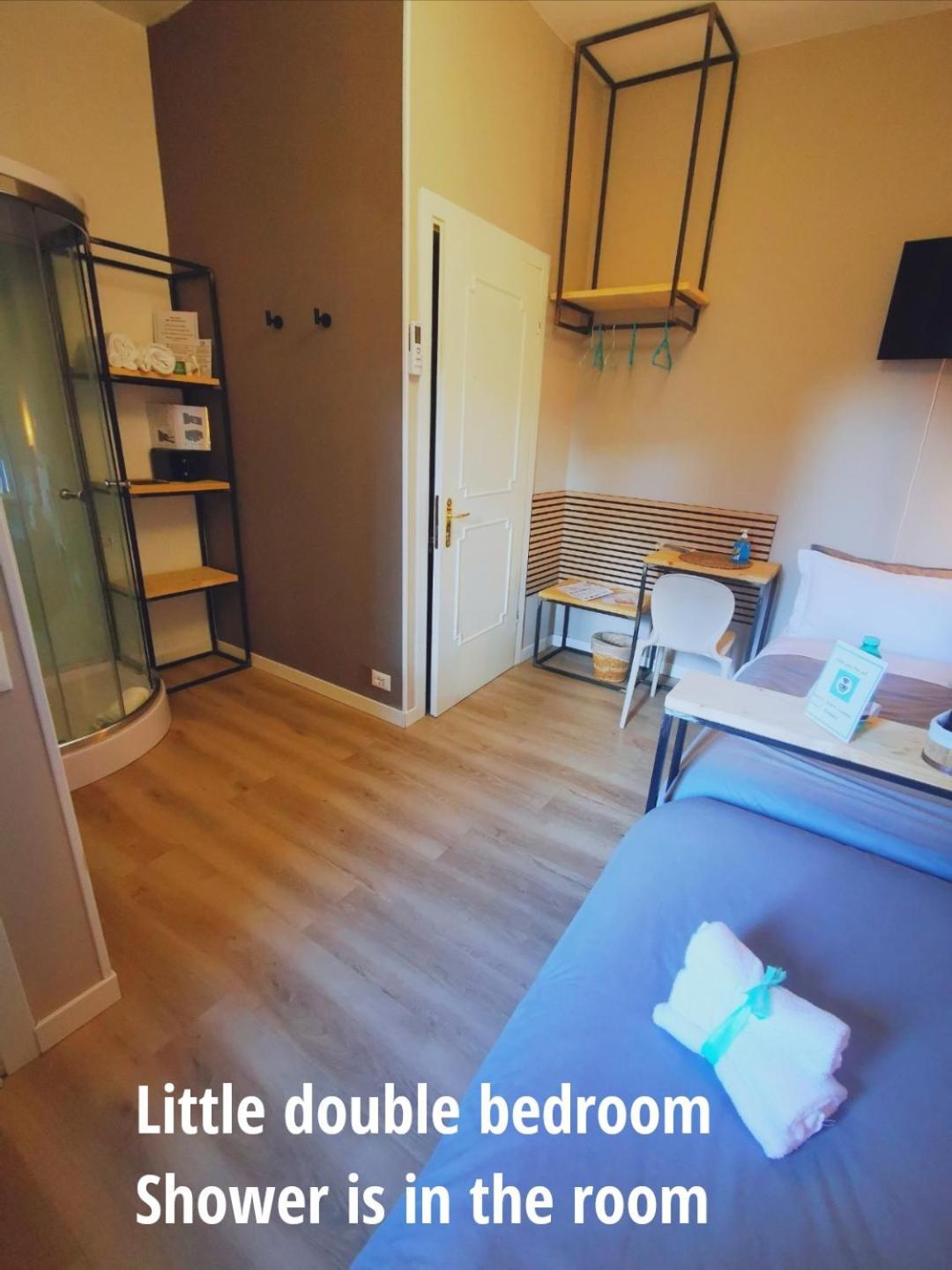 Acquachiara Iseo Deluxe Bed & Breakfast Iseo Center With Garden And Parking Inside Foresteria Δωμάτιο φωτογραφία